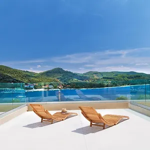 Hotel Chronos, Porto Koufo
